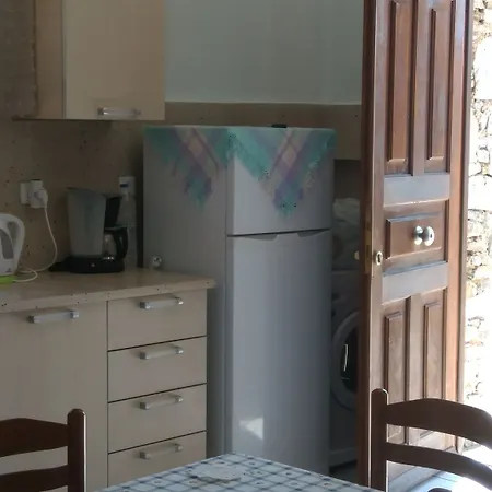 Apartment Panachrantou Prive Vari (Syros)